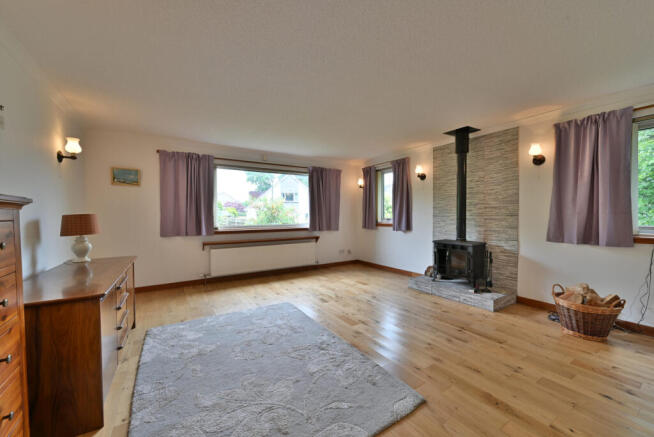 Acer Crescent, Paisley photo 4