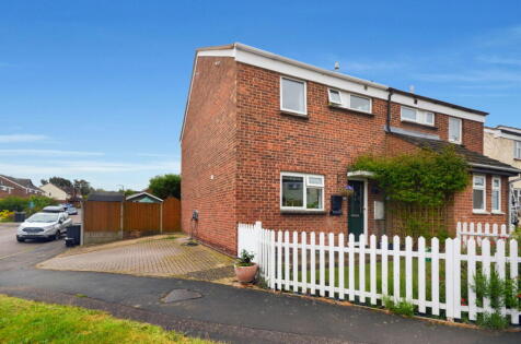 Hunters Way, Saffron Walden
