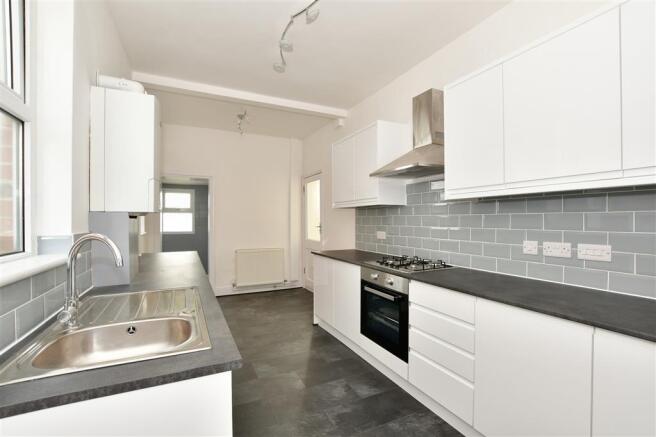 Kitchen/ Breakfast Room