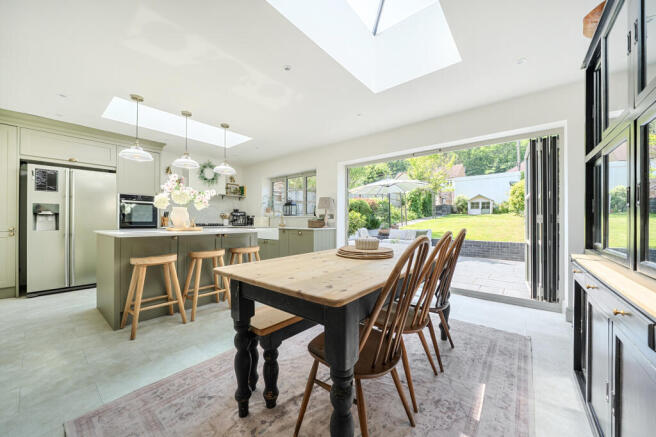 Kitchen / Breakfast Room