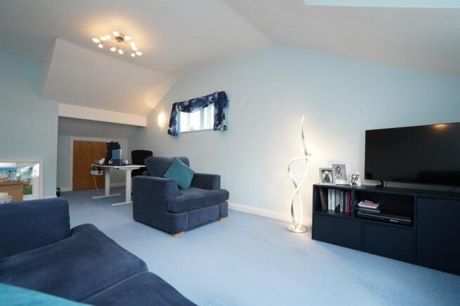 1 bed Apartment for sale Image 5
