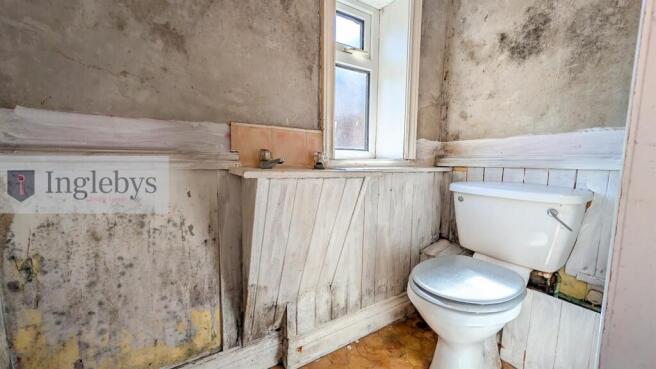 3 bed House for sale Image 8