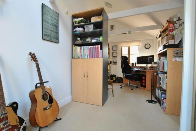 Photo 7
