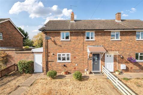 Hawthorn Road, Woking, GU22