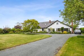 Greenfields, Tarporley Road, Tarvin, Chester CH3 8NF