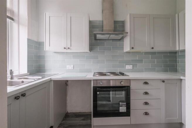 3 bed Terraced for sale Image 4