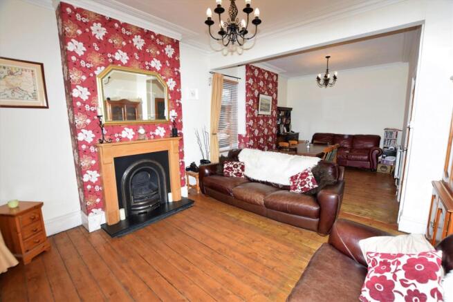 Living/Dining Room