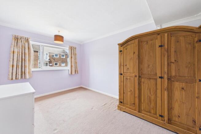 2 bed Flat to rent Image 10