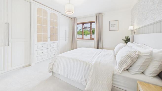 House in Bourne, Hereward Estate - View 4
