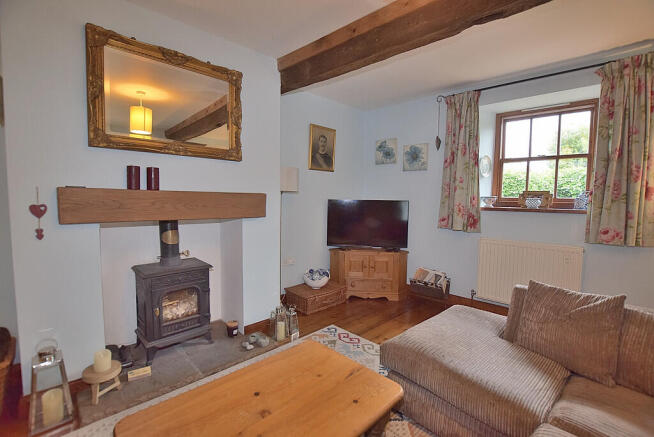 3 bed Barn Conversion for sale Image 4