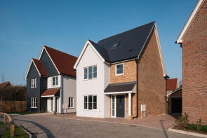 Brookfield, Main Road, Bicknacre, Chelmsford CM3 4HD
