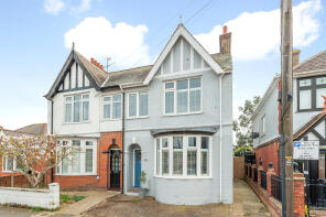20, Railway Avenue, Whitstable CT5 1LJ