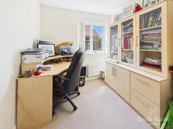 3 bed Bungalow for sale Image 11