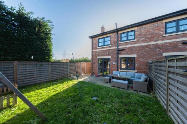 4 Duddon Mews-028.jpg