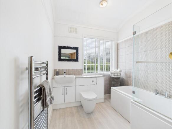 2 bed Terraced for sale Image 9