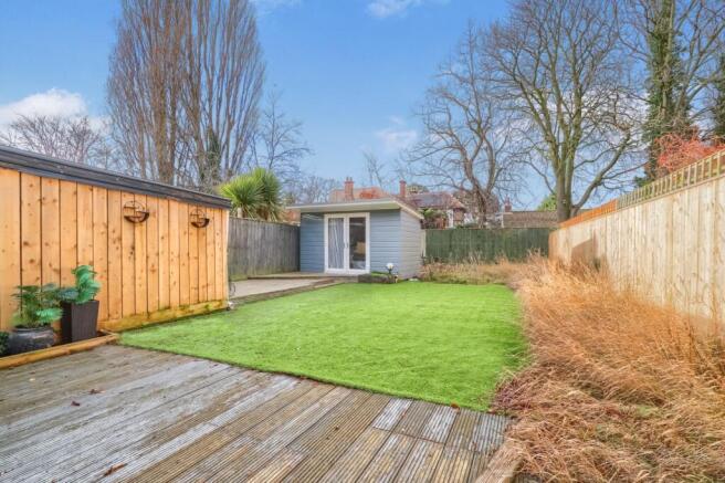 3 bed Semi-Detached for sale Image 11
