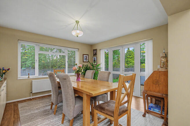 Dining Room - Ang...