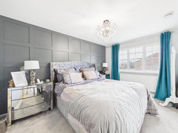Osprey Close, Abbeydale, Gloucester, Gloucestershire, GL4 photo 4