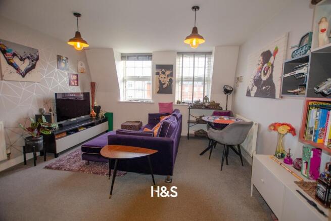 2 Sissinghurst - lounge.jpg