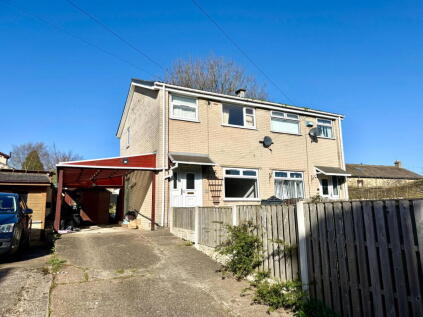 Towngate, Thurlstone, Sheffield, S36 9RH