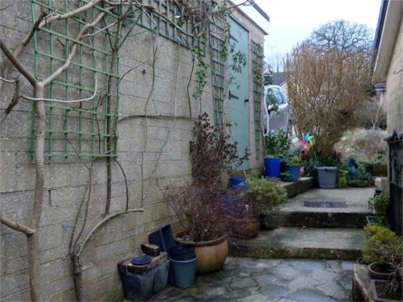 Photo 13