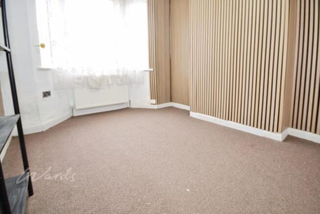 luton lounge
