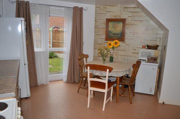 breakfast/kitchen
