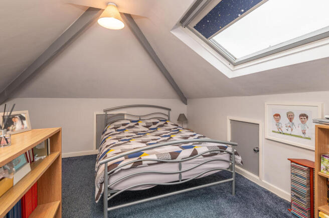 Occasional Loft Room 1
