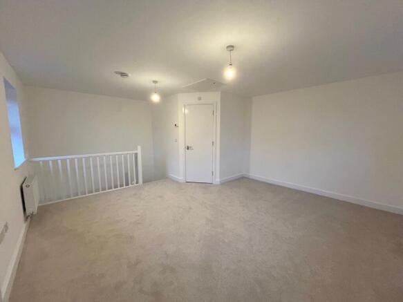 2 bed House to rent Image 7