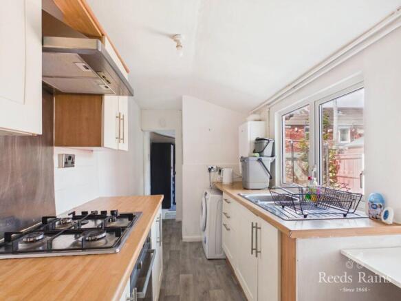 3 bed Terraced for sale Image 4
