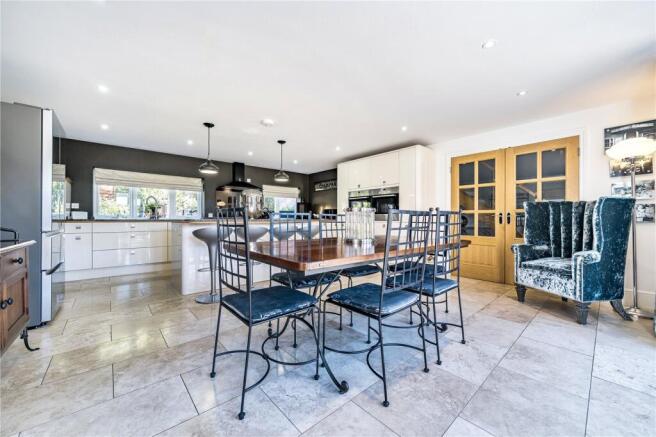 Kitchen/Dining
