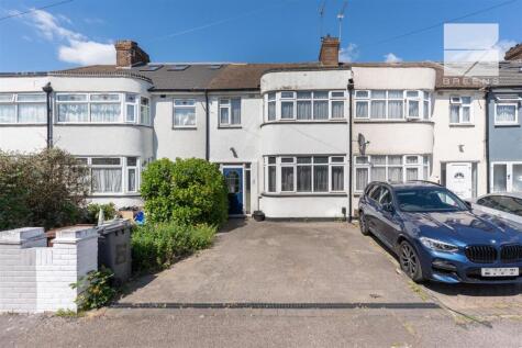 Hollywood Road, Chingford