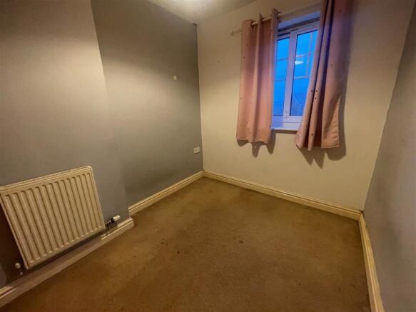 Small Bedroom