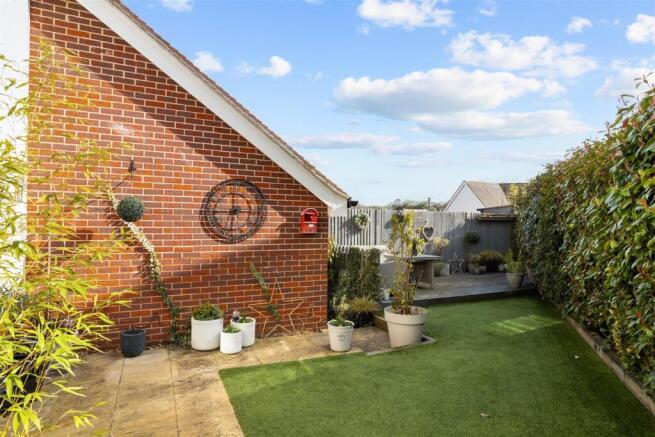 Yarrow Gate, Lindfield photo 4