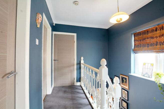 FIRST FLOOR LANDING