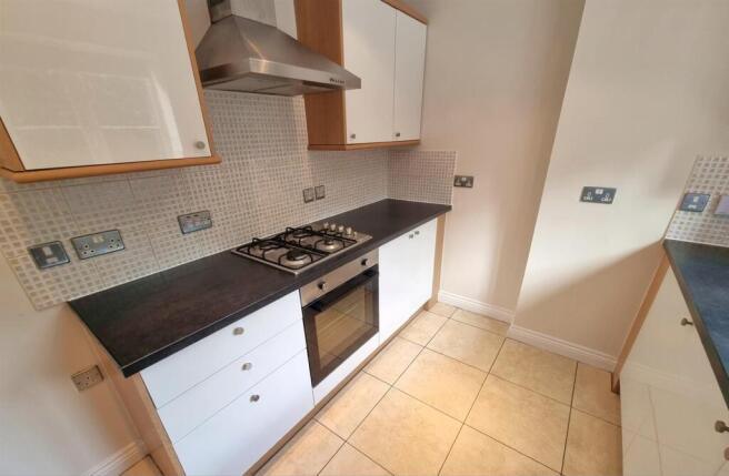 KITCHEN ALT VIEW