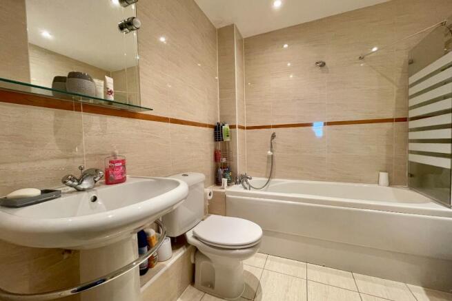 Photo 14