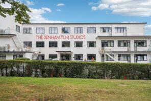 Flat 6, Korda House, Stanley Kubrick Road, Uxbridge UB9 5FH