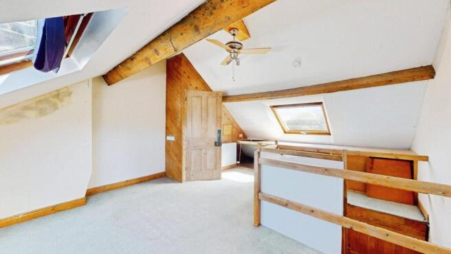 3 bed Terraced for sale Image 7