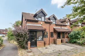 12, Rodmell Close, Hayes UB4 9RS