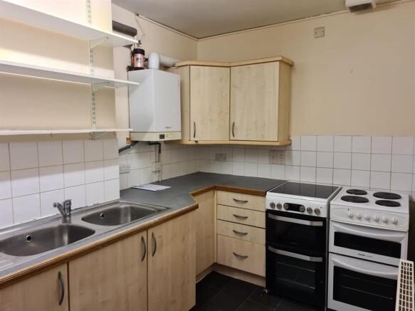 Kitchen a - 58b Mill Road.jpg