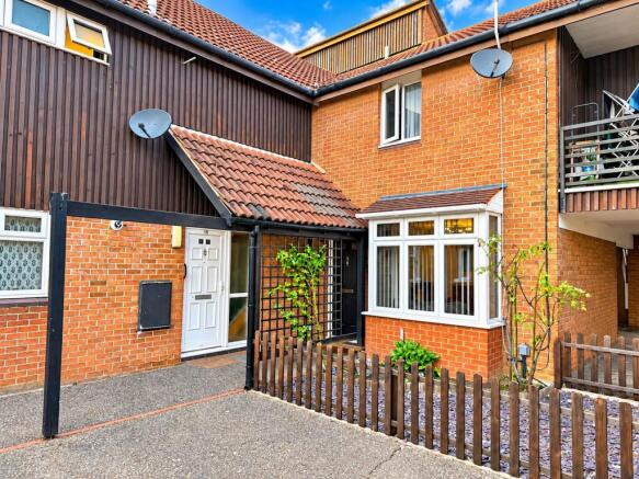3-bed terraced on Havengore, Basildon, Essex, SS13, £310,000
