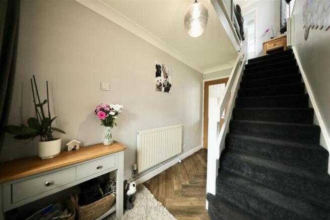 3 bed Semi-Detached for sale Image 5