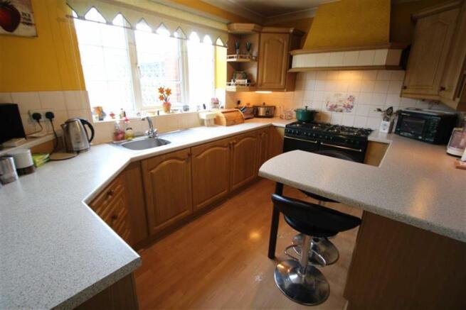 BREAKFAST KITCHEN