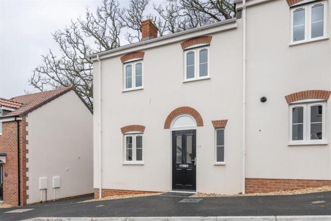 3-bed terraced on 'The Charmouth', Monmouth Park, Lyme Regis, £325,000