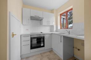 21, Dial Close, Greenhithe DA9 9PY
