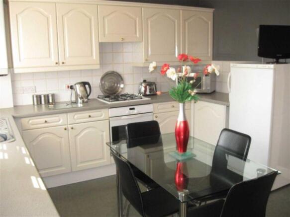 BREAKFAST KITCHEN