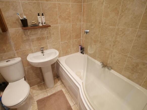 Photo 8