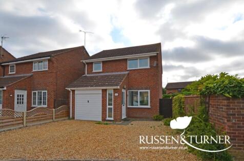 Turn-Key Family Home on Hayfield Road, North Wootton