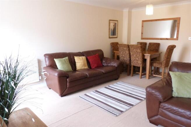 LIVING ROOM 2